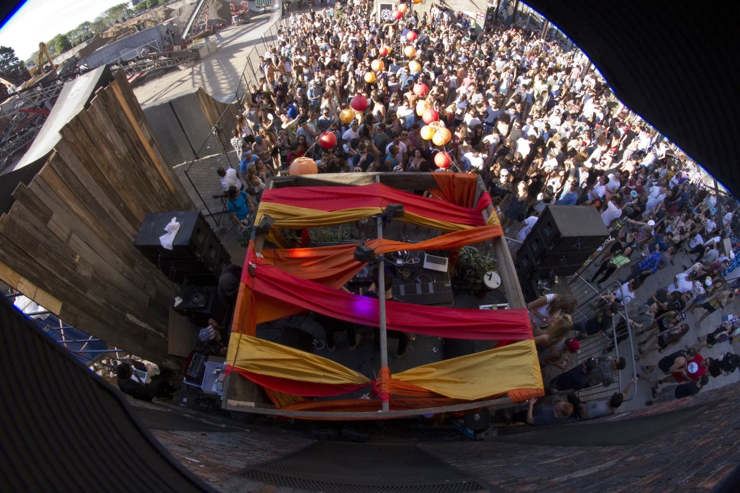 elements festival