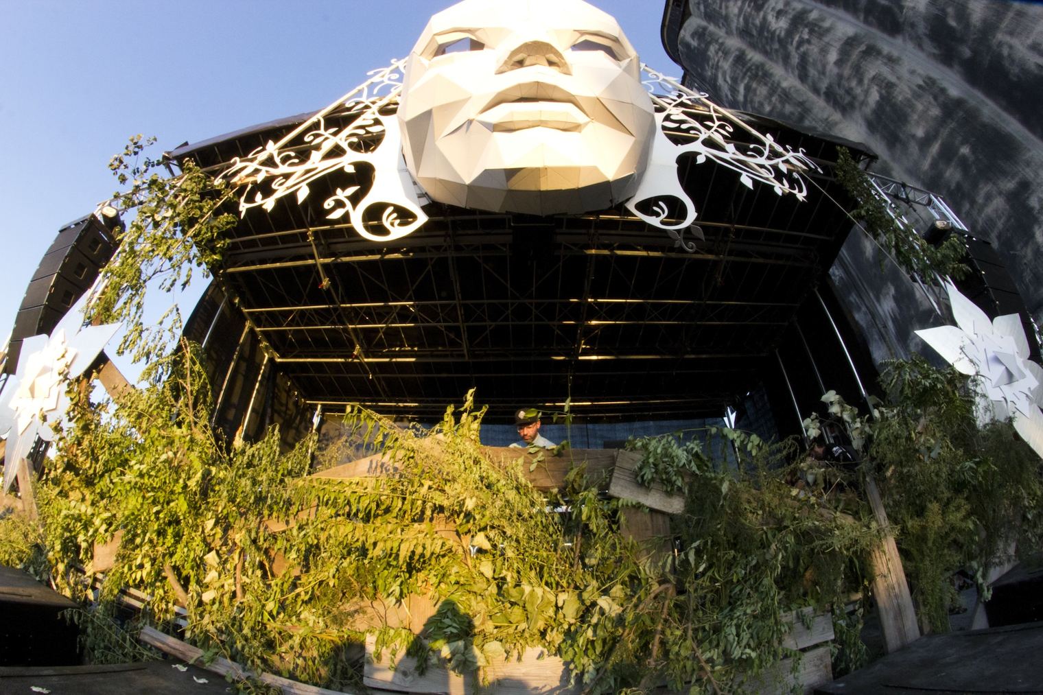 elements festival