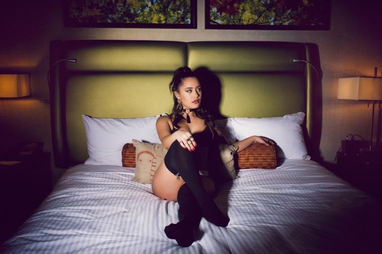 The Modern Babe Next Door Highlark