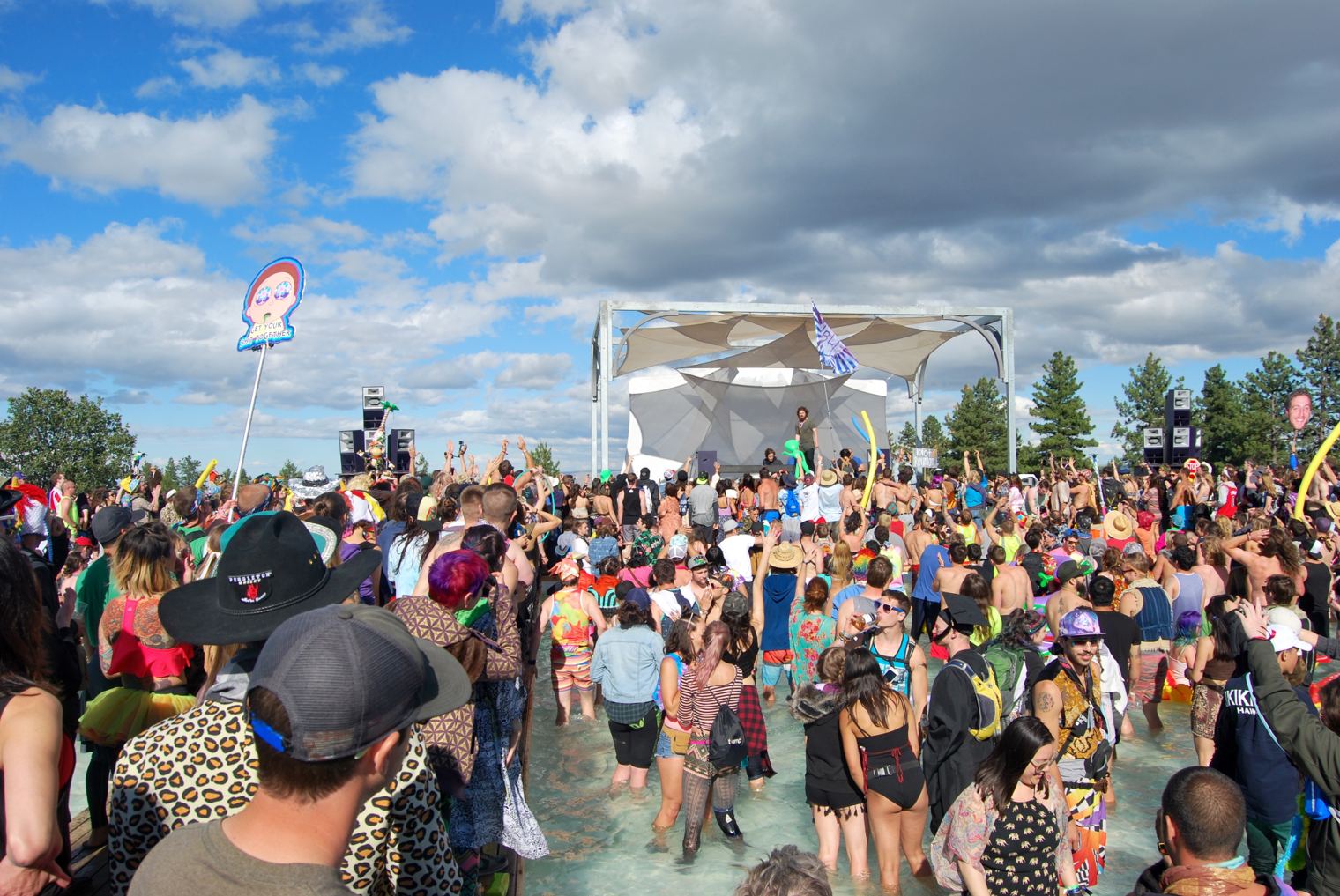 what the festival no fomo