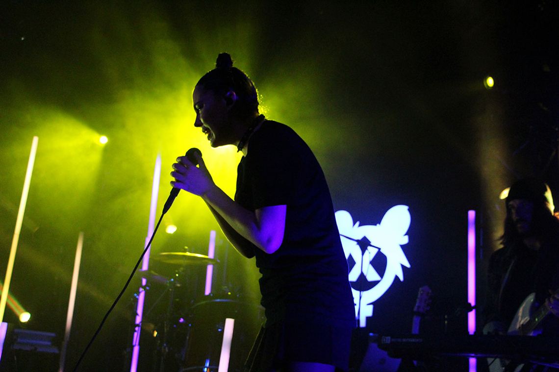 Bishop Briggs Live