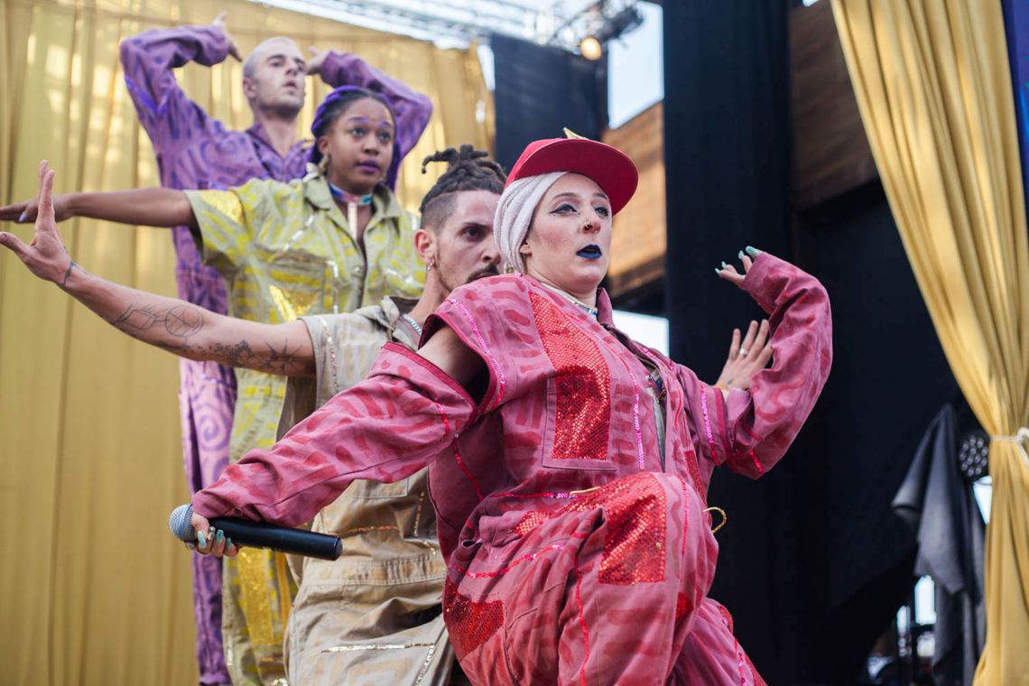 This summer Pendulum People traveled to the West Coast to perform at the Oregon Eclipse gathering in August.