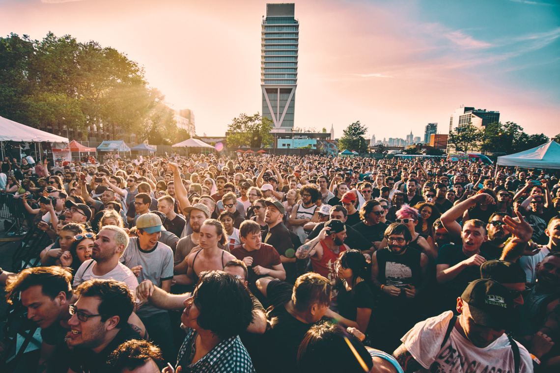 how to navigate the music scene sober