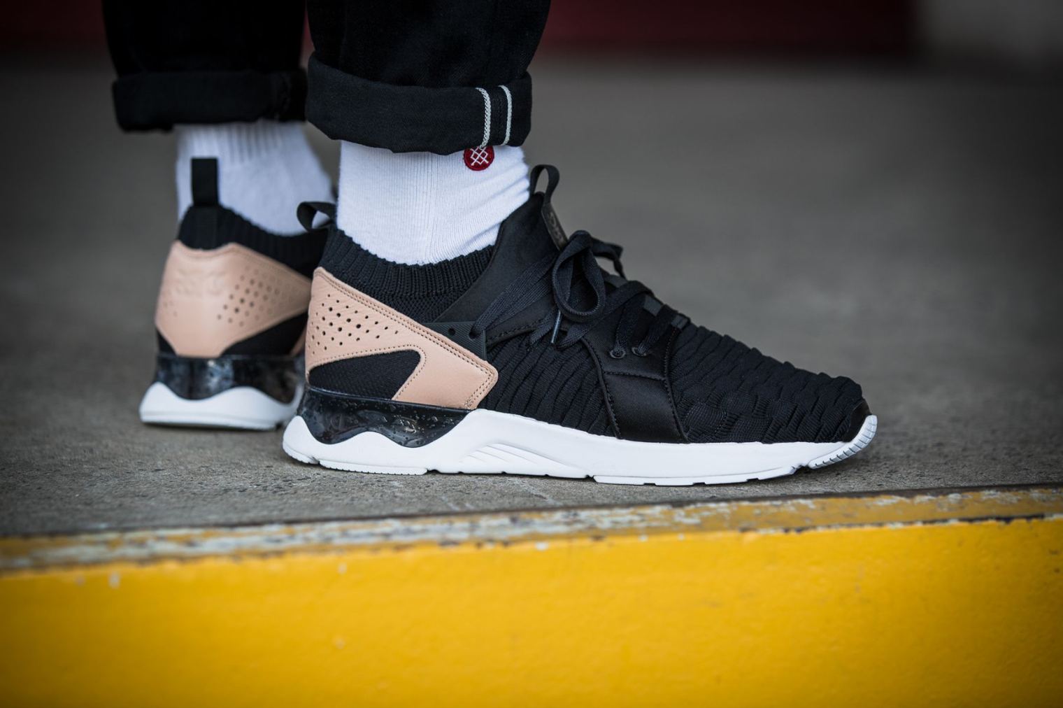 Asics Gel Lyte V Sanze Knit Black Beige Mood