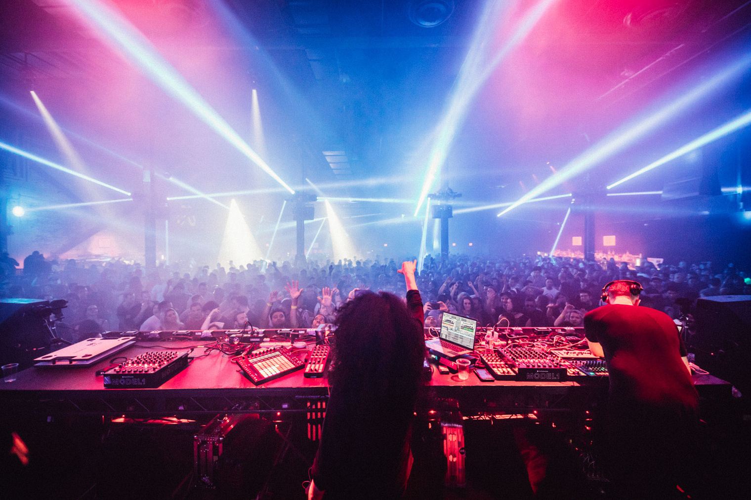 Nicole Moudaber live