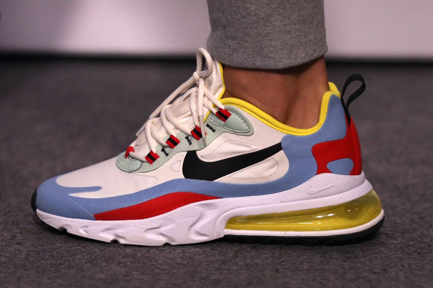 Nike Air Max React